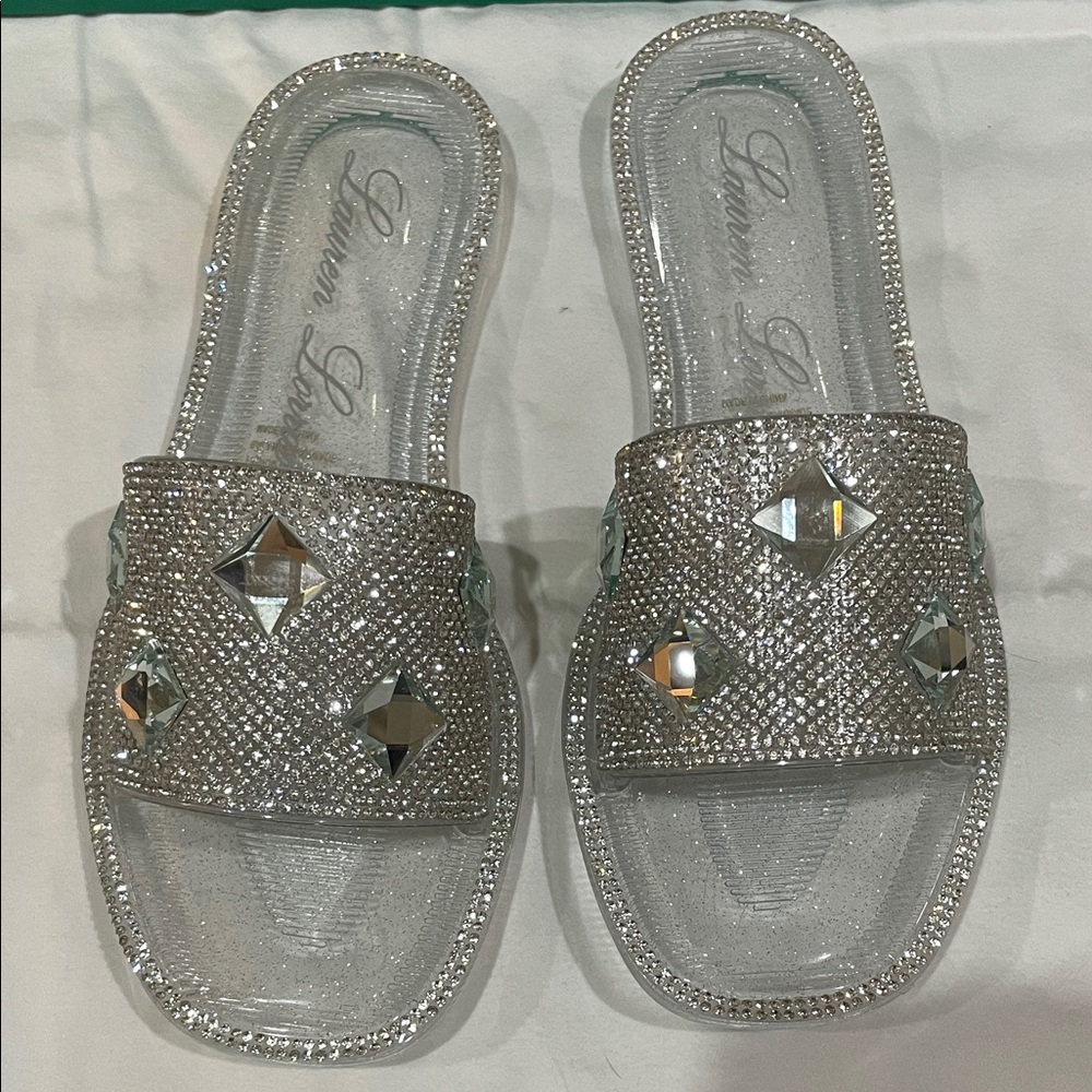 Lauren Lorraine Silver Embellished Women's Jelly Slides-Size 5.5-New w/ box